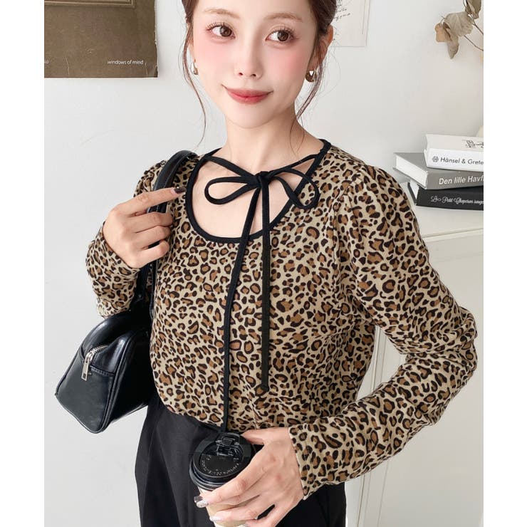 ブラウン | レオパードプリントバレエコアパフスリーブ長袖カットソー | moment+