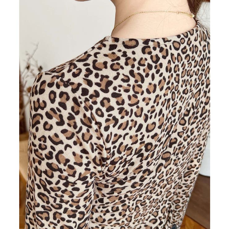 レオパードプリントアシンメトリードロストトップス | moment+ | 詳細画像16 