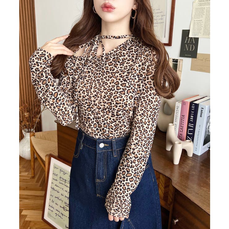 レオパードプリントストラップチョーカーネックワンショルダー長袖プルオーバー | moment+ | 詳細画像10 