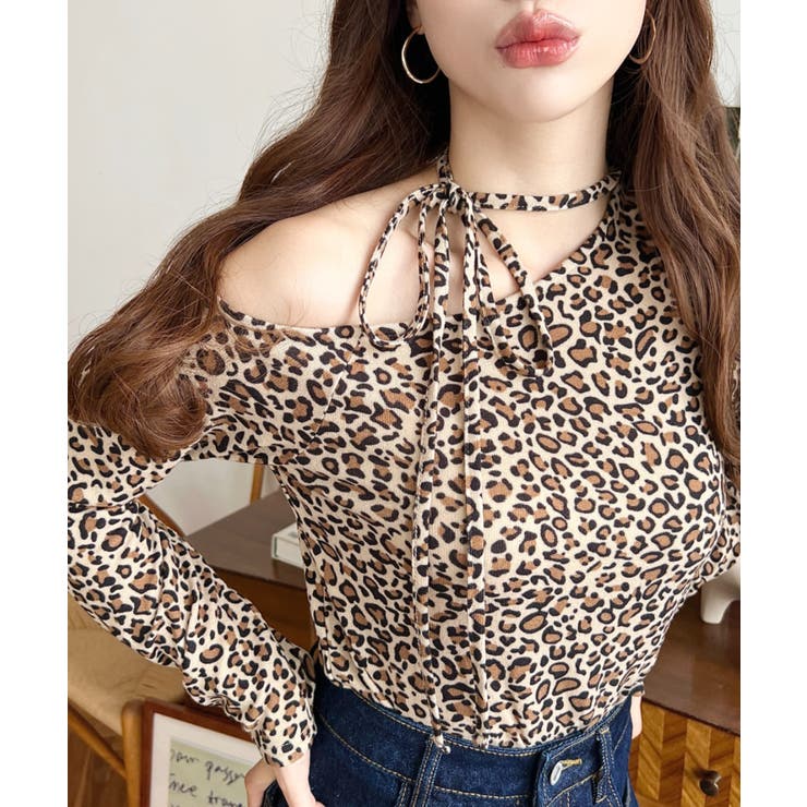 レオパードプリントストラップチョーカーネックワンショルダー長袖プルオーバー | moment+ | 詳細画像7 