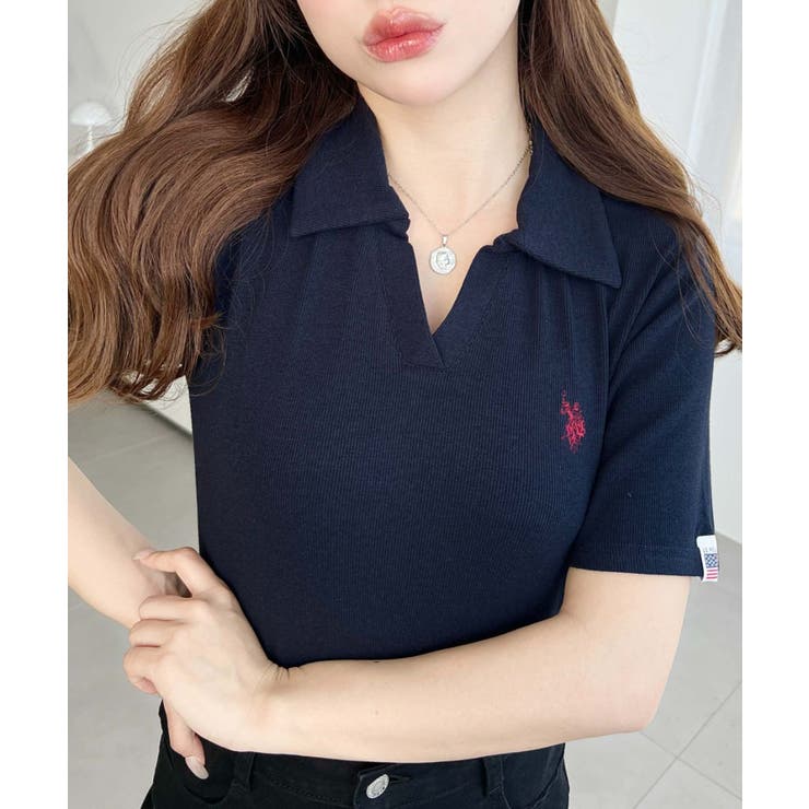 ネイビー | U.S.POLO ASSN.ワンポイント刺繍スキッパー衿半袖カットソー | moment+