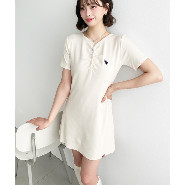 U.S.POLO ASSN.ワンポイント刺繍ギャザーヘンリーVネック半袖ワンピ | moment+ | 詳細画像7 