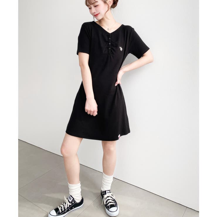 U.S.POLO ASSN.ワンポイント刺繍ギャザーヘンリーVネック半袖ワンピ | moment+ | 詳細画像17 