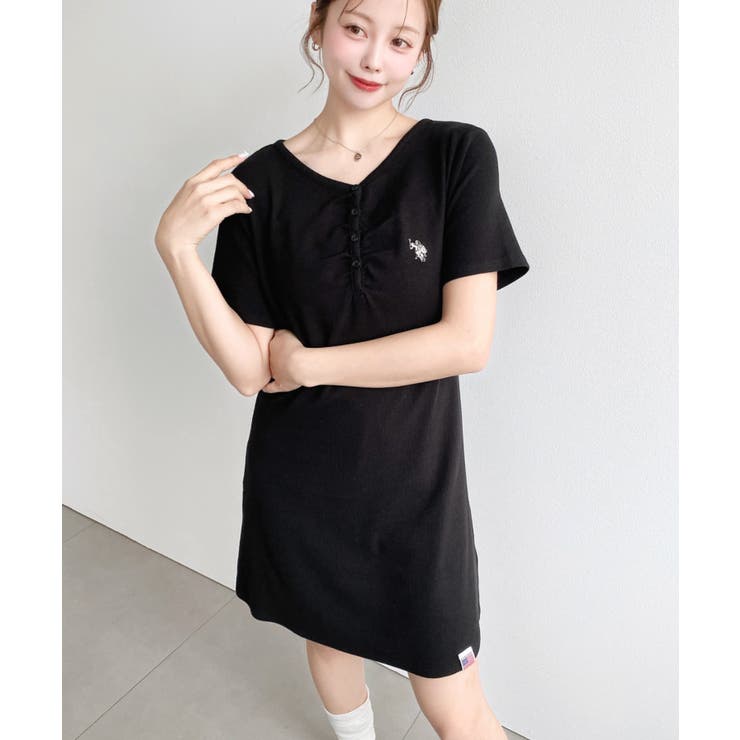 U.S.POLO ASSN.ワンポイント刺繍ギャザーヘンリーVネック半袖ワンピ | moment+ | 詳細画像18 