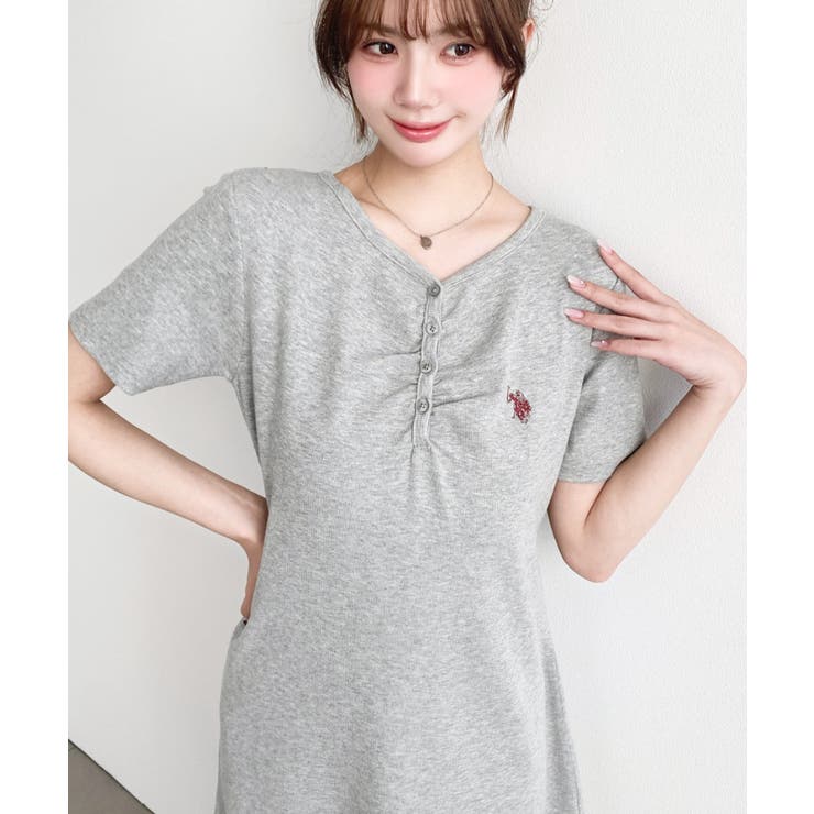 U.S.POLO ASSN.ワンポイント刺繍ギャザーヘンリーVネック半袖ワンピ | moment+ | 詳細画像18 