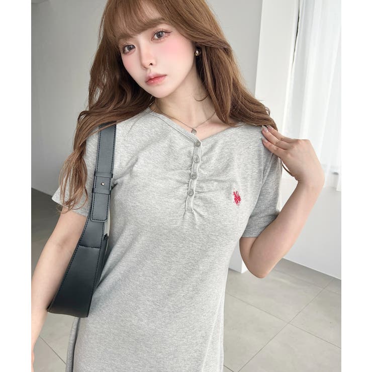 U.S.POLO ASSN.ワンポイント刺繍ギャザーヘンリーVネック半袖ワンピ | moment+ | 詳細画像28 