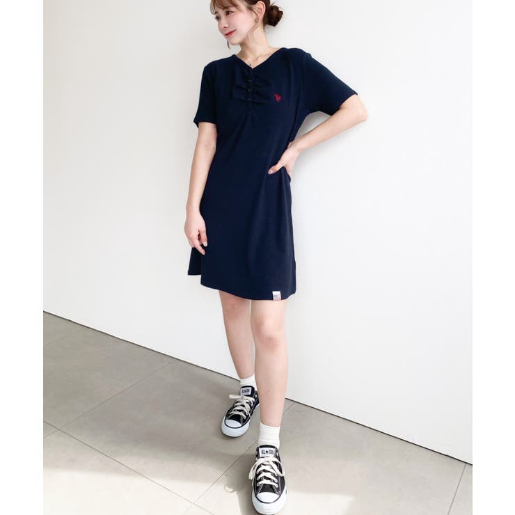 U.S.POLO ASSN.ワンポイント刺繍ギャザーヘンリーVネック半袖ワンピ | moment+ | 詳細画像49 