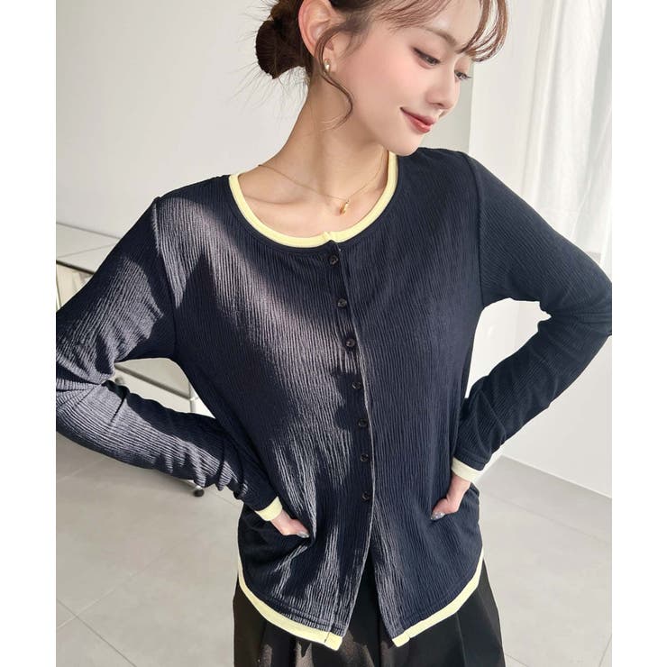 ネイビー | 配色レイヤードライクシアークレープカーディガン | moment+