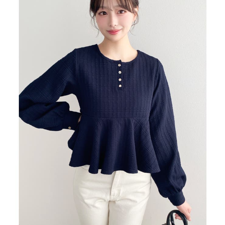 ネイビー | ブロックジャガードヘンリーネック長袖ペプラムブラウス | moment+
