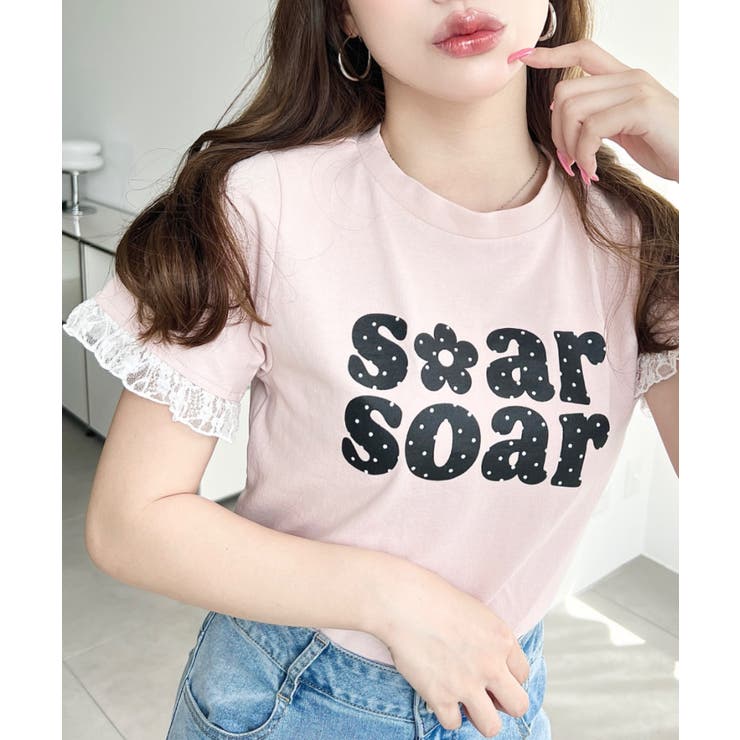 ピンク | ドットロゴプリント袖口レースフリル半袖Tシャツ | moment+