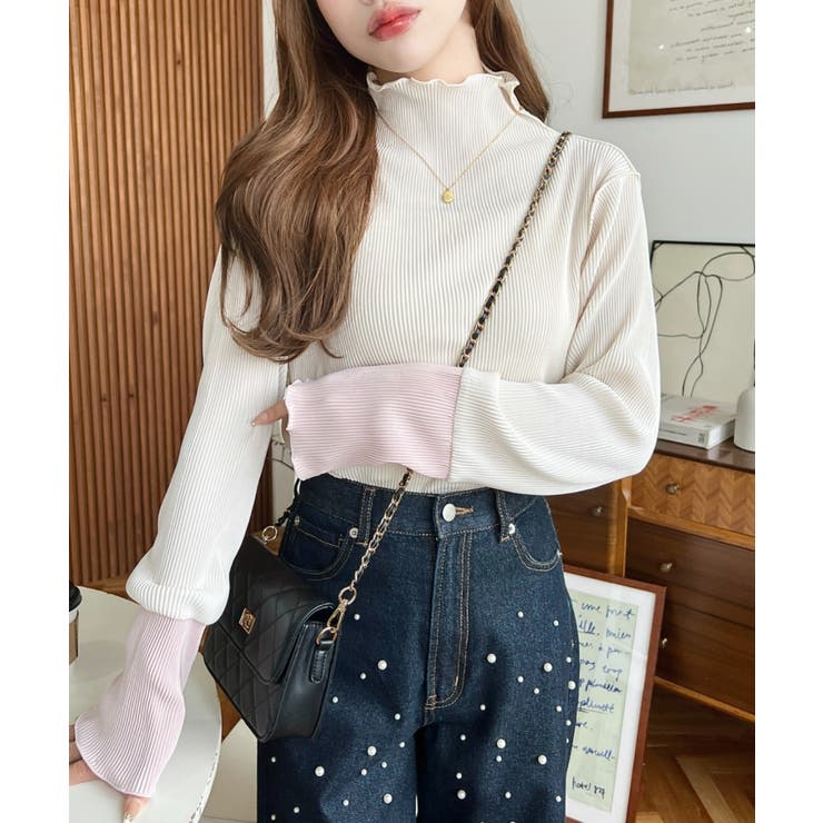 マットサテンプリーツ ハイネックメロープルオーバー無地＆袖配色 | moment+ | 詳細画像2 