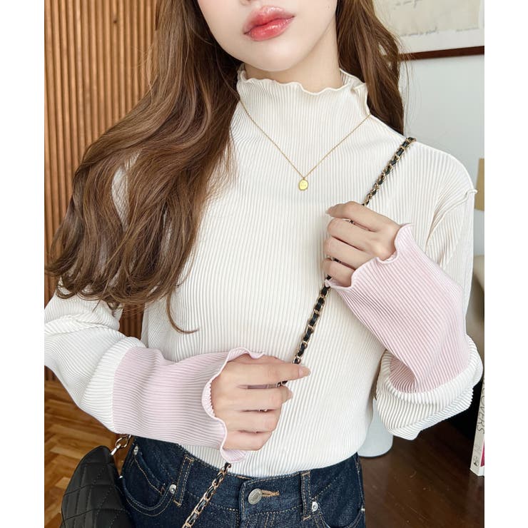 ホワイト系その他 | マットサテンプリーツ ハイネックメロープルオーバー無地＆袖配色 | moment+