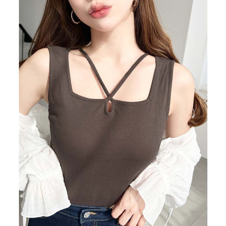 ブラウン | クロスホルターネックタンクトップ 綿100％フライス. | moment+