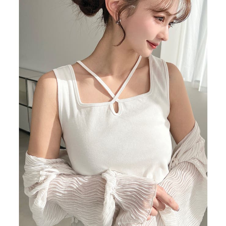 オフホワイト | クロスホルターネックタンクトップ 綿100％フライス. | moment+