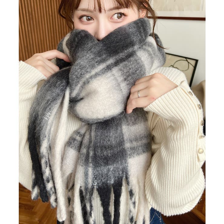 チェック | 34色展開ボリュームフリンジマフラー | moment+