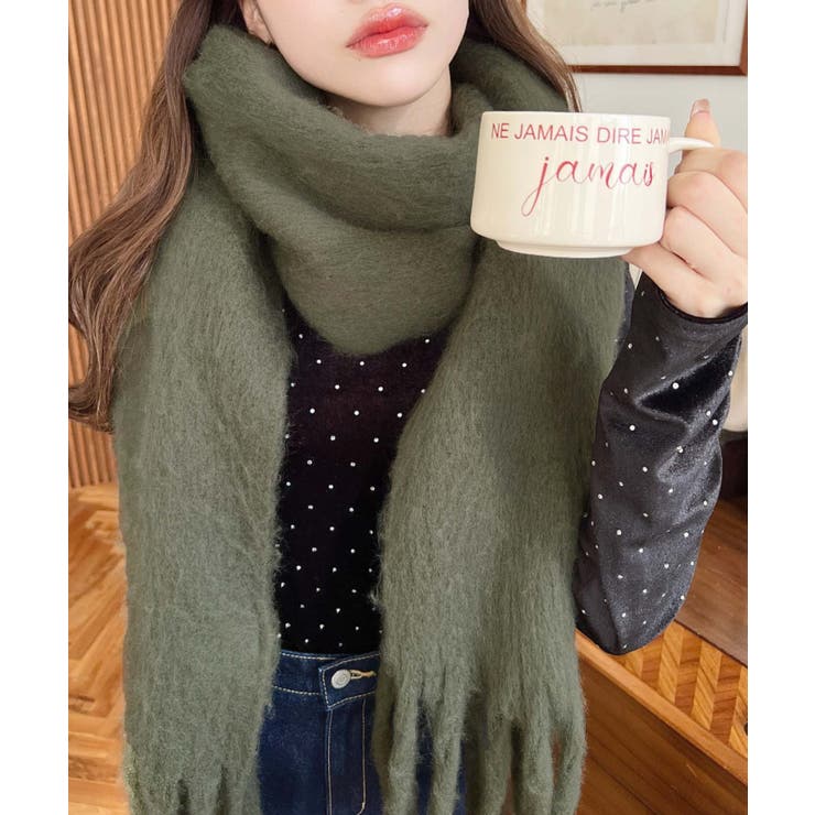 オリーブ | 34色展開ボリュームフリンジマフラー | moment+