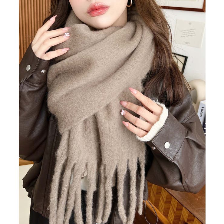 モカ | 34色展開ボリュームフリンジマフラー | moment+