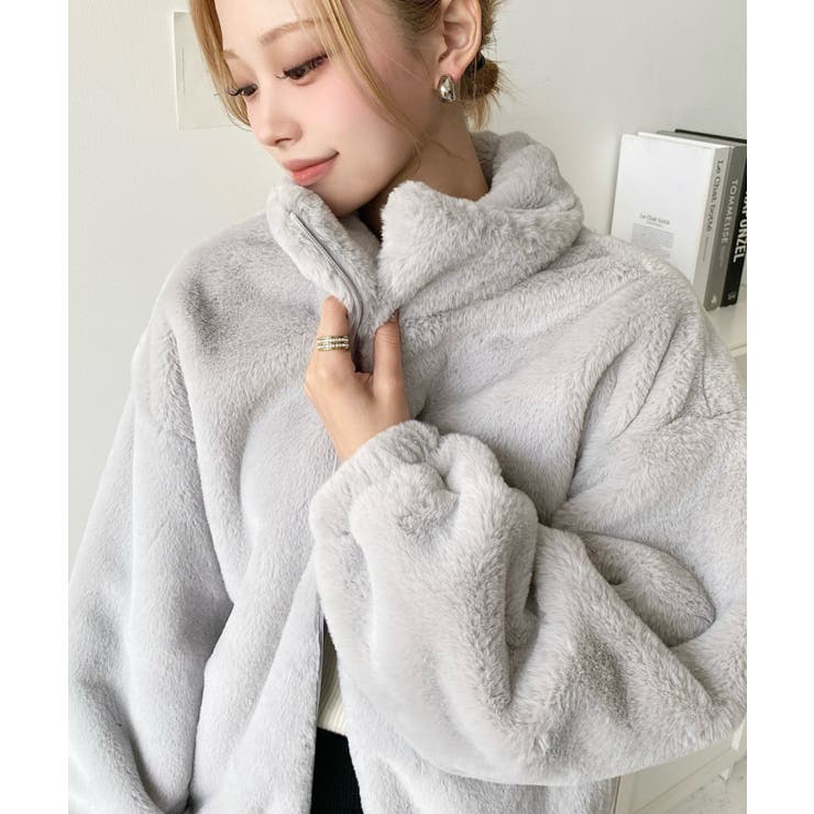 ビッグシルエットスタンドカラーフェイクファーブルゾン[品番