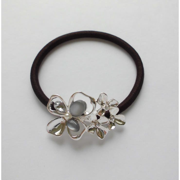 SILVER | メタルフラワーヘアゴム | monamona