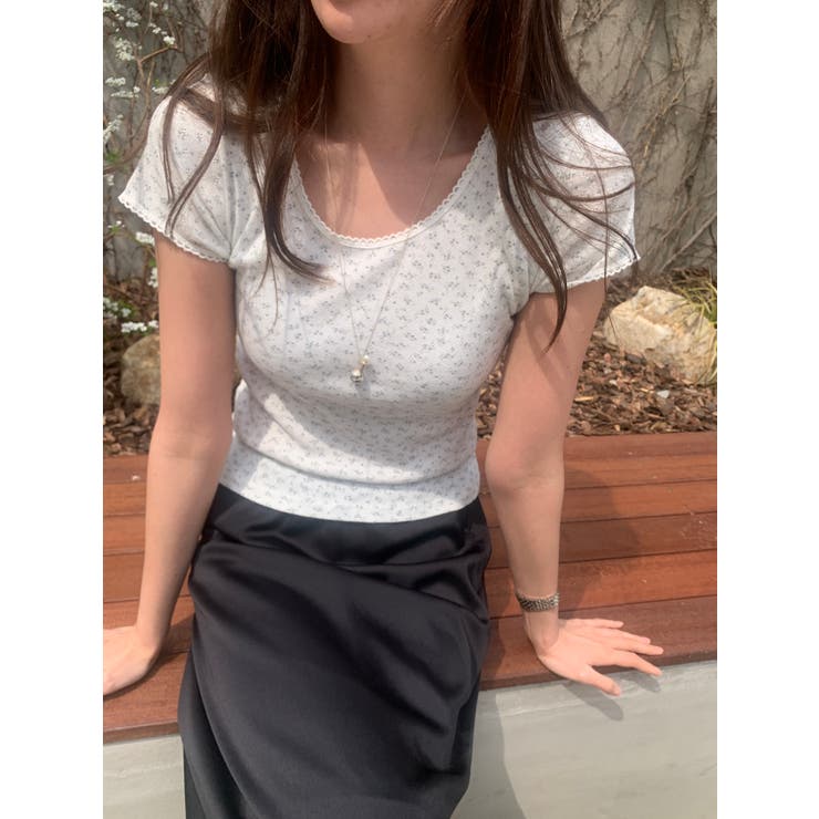 フラワーレースコットンＴシャツ 韓国ファッション | mood in seoul | 詳細画像4 