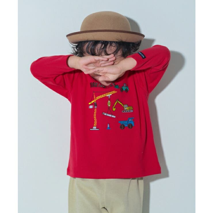 子供服 男の子 Tシャツ 秋冬 長袖 こども服 ベビー キッズ 乗り物 刺繍 普段着 お出かけ レッド オフホワイト 80cm 90cm 100cm 110cm 120cm 130cm 1歳 2歳 3歳 4歳 5歳 6歳 7歳 8歳 9歳 10歳 【むーのんのん moononnon】