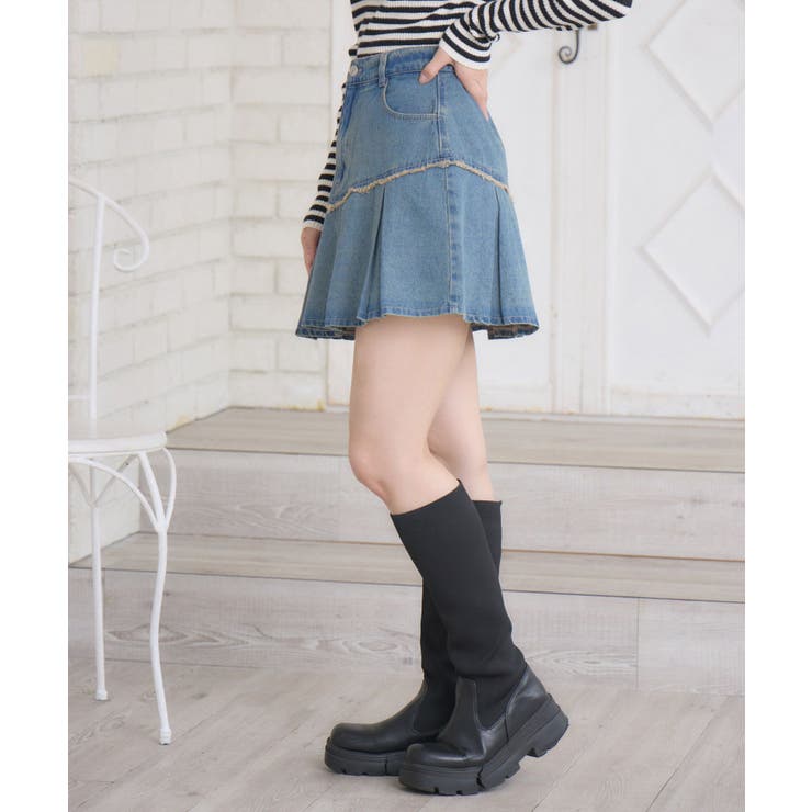 2/23（日）, OPEN 9:00〜16:00, ⁂フリーマーケットに出店させて頂きます！, ぜひ遊びに来て下さいね♡お待ちしております☺︎,  当日、実店舗はお休み頂きます🙏