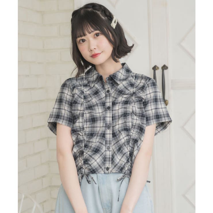 レトロなシワ加工の斜め肩チェック柄トップス 夏の新作 カジュアル通勤向け上品なTシャツ ブルーsk0375 チェックドロストショートSH[品番：RTGW0009223]｜RETRO GIRL