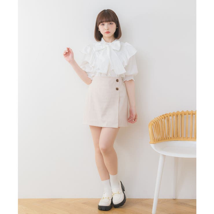 VフリルボウタイBL[品番：RTGW0006995]｜RETRO GIRL（レトロ
