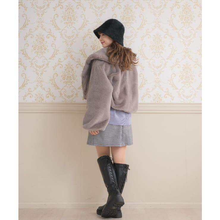 フェイクファーショートJK[品番：RTGW0006126]｜RETRO GIRL（レトロ