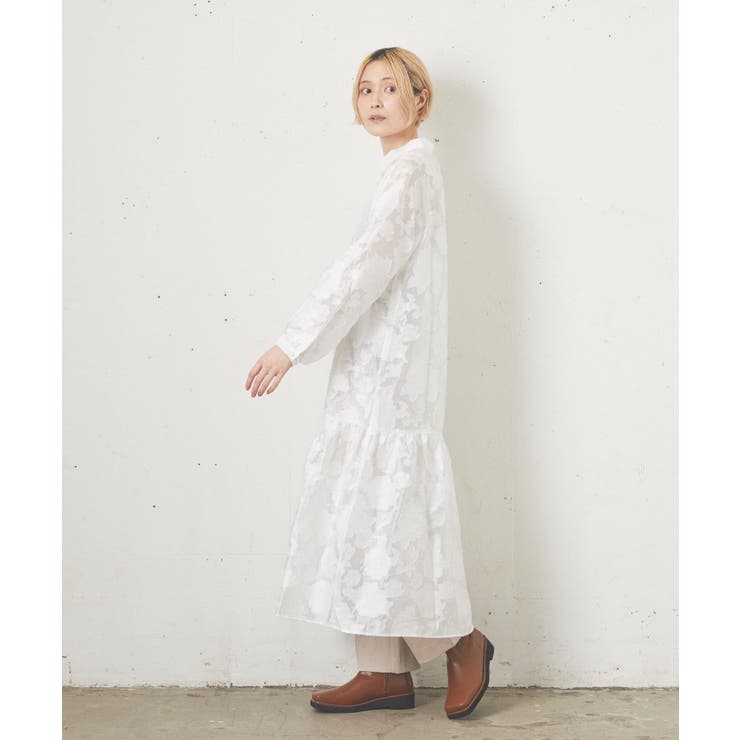 【新品未使用】オブリ⭐︎ ジャガードフリルワンピース yuiさんコラボ＞裾フリルジャガードキャミワンピース（膝丈