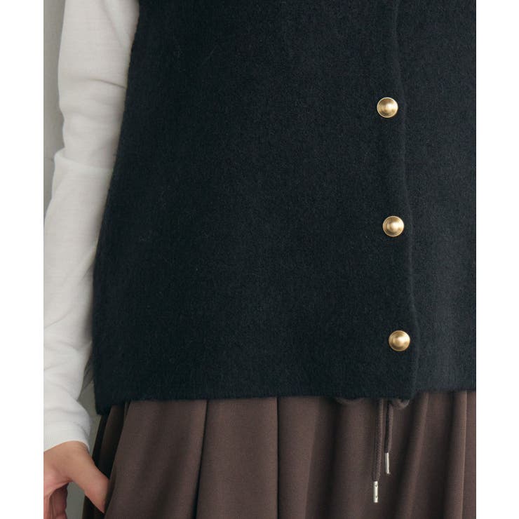 金ボタンニットベスト[品番：RTGW0009477]｜RETRO GIRL（レトロガール