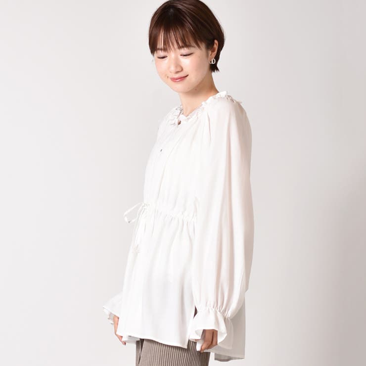 アルベロベロ♥️ぶたさん王女様キラキラビジュ ホワイト フリル