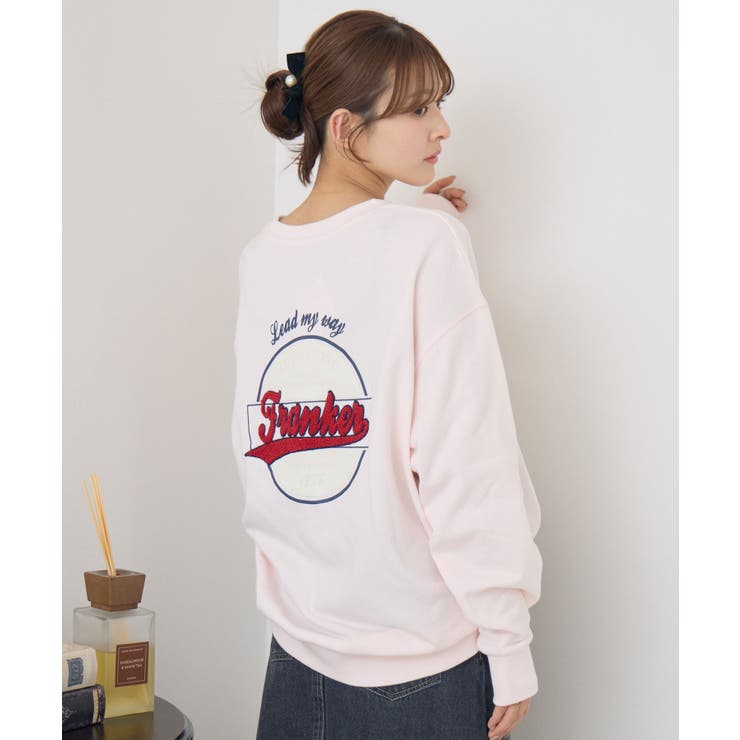 PNK1 | サガラ刺繍トレーナー | RETRO GIRL