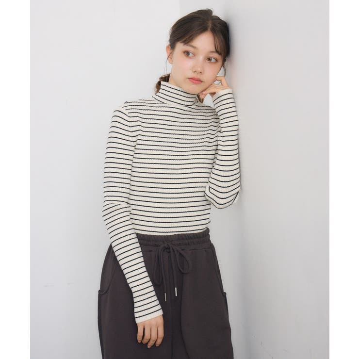 P/WHT | 【WEB限定カラー追加】リブハイネックニット | RETRO GIRL