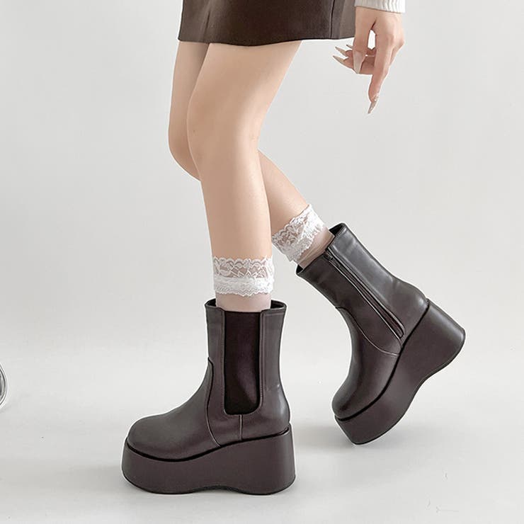 ★極美品★アキコアオキ サイドゴアブーツ 26 プラットフォーム 厚底 厚底 プラットフォーム サイドゴア[品番：MTTS0002560]｜Shoes in