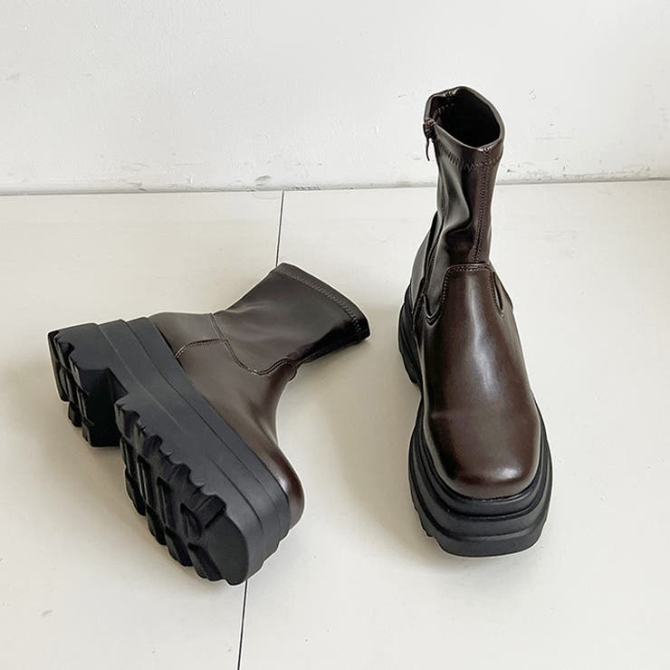 厚底トリプルソール ストレッチ フィット ショートブーツ 2896 | Shoes in Closet | 詳細画像18 