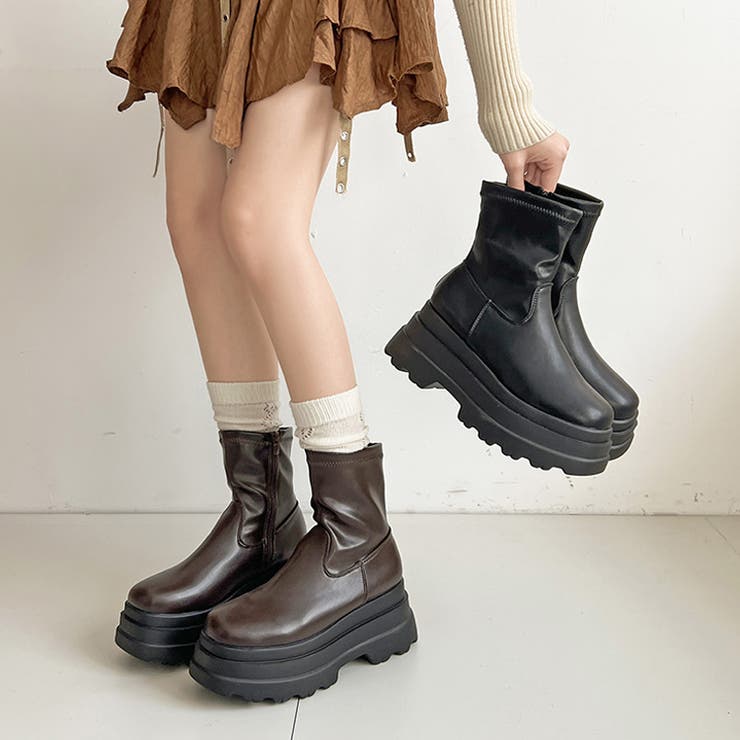 厚底トリプルソール ストレッチ フィット ショートブーツ 2896 | Shoes in Closet | 詳細画像1 
