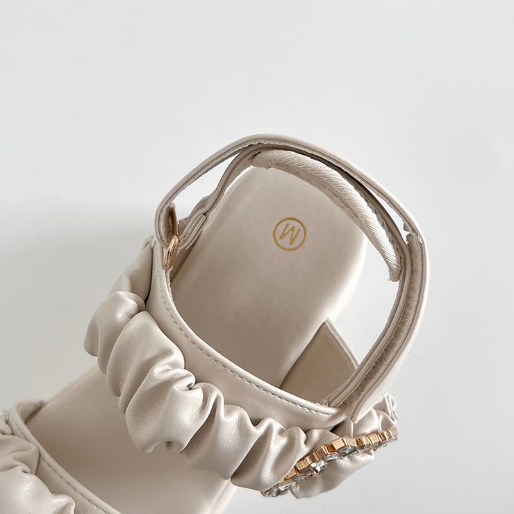 【BEIGE】ビジュー*ギャザーベルトスポーツサンダル セール】ビジュー×ギャザーベルトスポーツサンダル（サンダル）｜RANDA