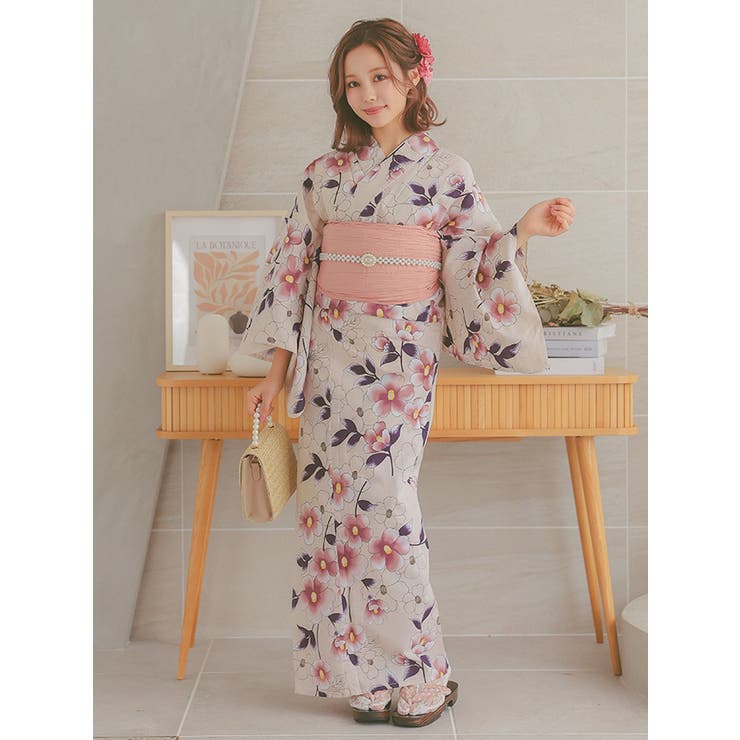 大量入荷 華やか椿柄浴衣3点セット レディース浴衣[品番 ガーリー浴衣 着物・浴衣