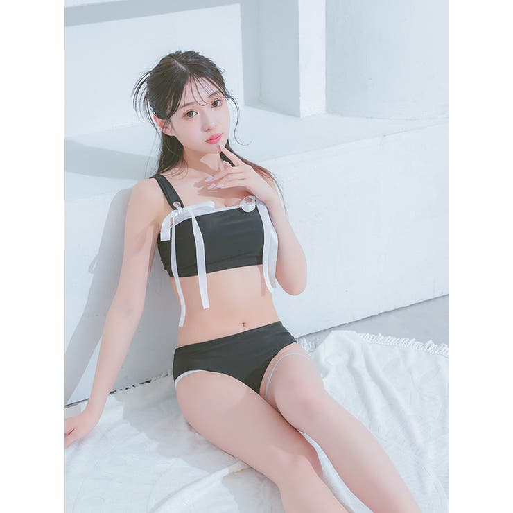 ブラック