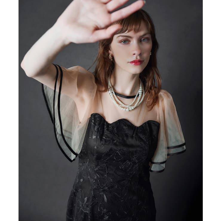 ブラック | FLARE SLEEVE LACE DRESS | My shawty