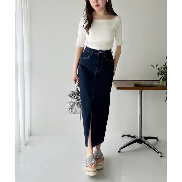 ☆MARGARET HOWELL☆【美品】綿100%ブルーネイビーデニムスカート MARGARET HOWELL（マーガレットハウエル）の「BASIC DENIM