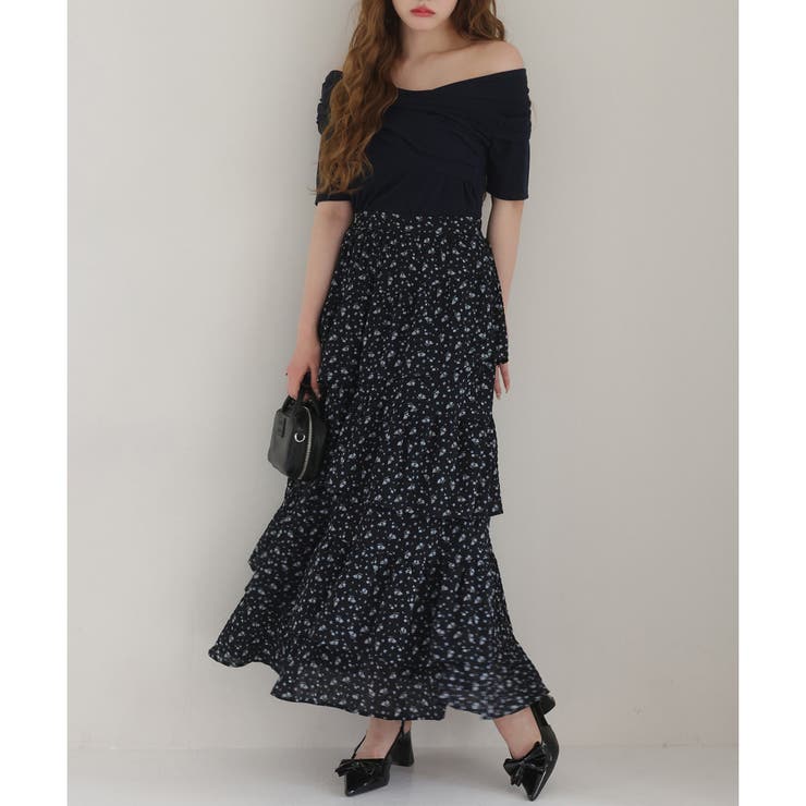 極美品 スナイデル 25年モデル ラッフルフリルティアードスカート 花柄 完売品 SNIDEL（スナイデル） (10%OFF&300円OFF) ラッフルフリルティアード