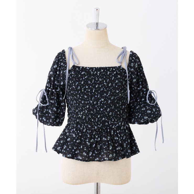 【one after another】花柄オフショルシャーリングリボンブラウス | NICE CLAUP / OLIVE des OLIVE　OUTLET | 詳細画像2 