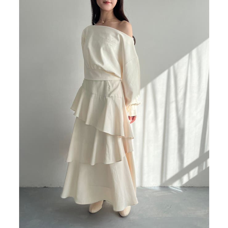 【one after another】スカーフ付き刺繍入りトップス | NICE CLAUP / OLIVE des OLIVE　OUTLET | 詳細画像4 