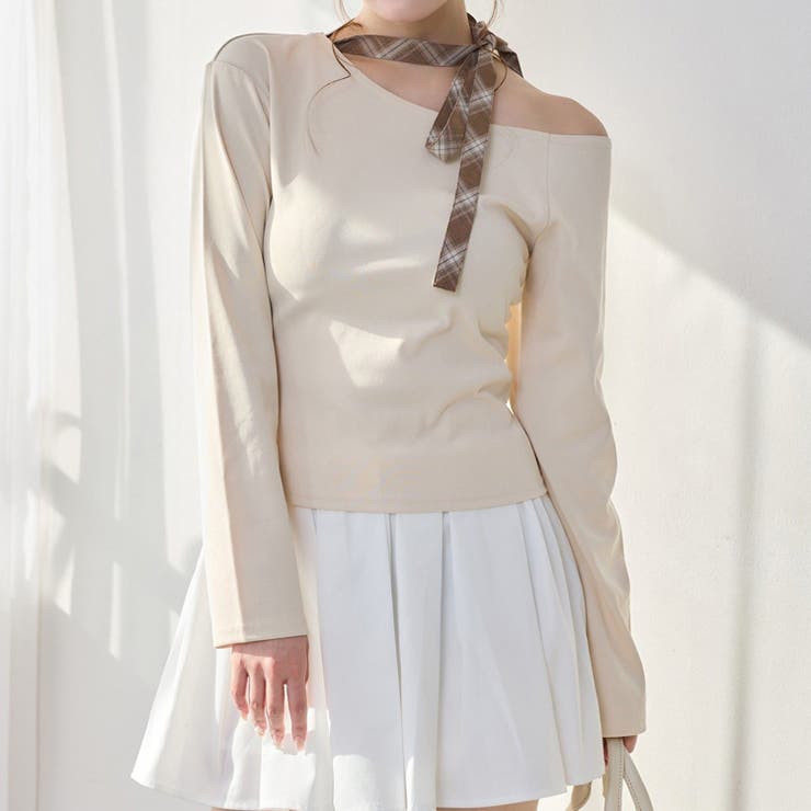 【one after another】リボンタイ ワンショルカットトップス | NICE CLAUP / OLIVE des OLIVE　OUTLET | 詳細画像4 
