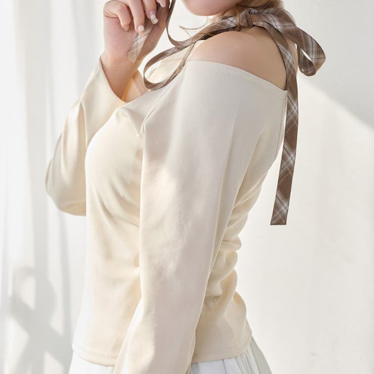 アイボリー | 【one after another】リボンタイ ワンショルカットトップス | NICE CLAUP / OLIVE des OLIVE　OUTLET