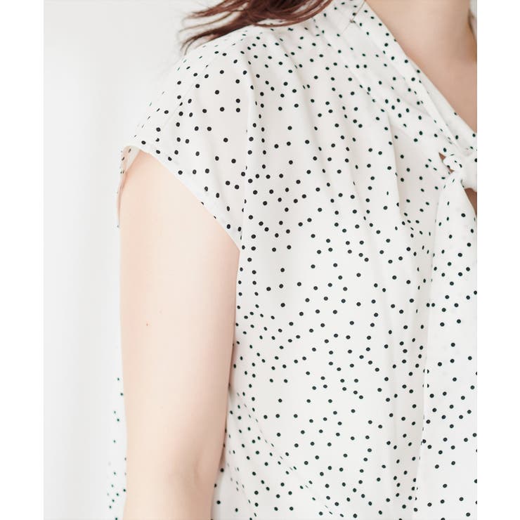 【natural couture】マルチウェイボウタイブラウス | NICE CLAUP / OLIVE des OLIVE　OUTLET | 詳細画像9 