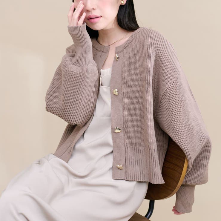 natural couture】ハート釦ポリニットカーディガン[品番：OLOW0013020
