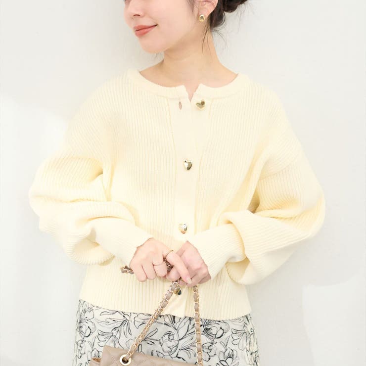 natural couture】ハート釦ポリニットカーディガン[品番：OLOW0013020